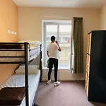 Hostel Flamingo Nimes Gare Centre