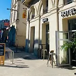 Hostel Flamingo Nimes Gare Centre